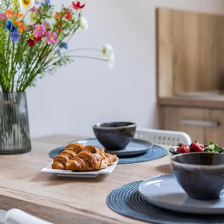 Jaskolka - I Przy Plazy *