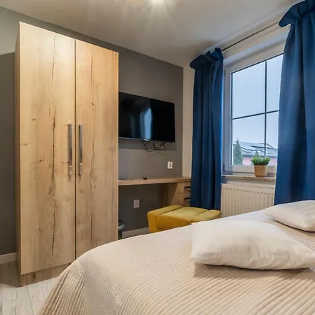 Jaskółka - I Przy Plaży Apartament *