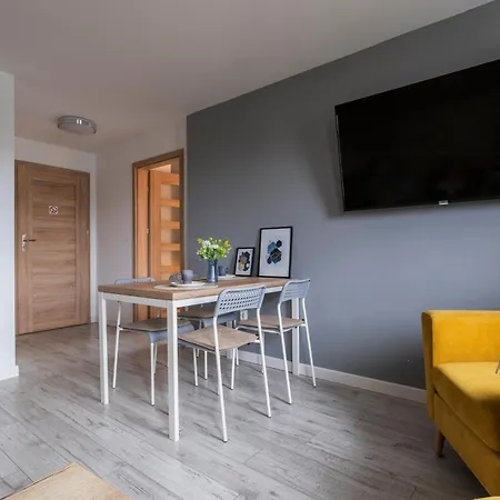 Jaskółka - I Przy Plaży * Olsztyn (Warmian-Masurian)