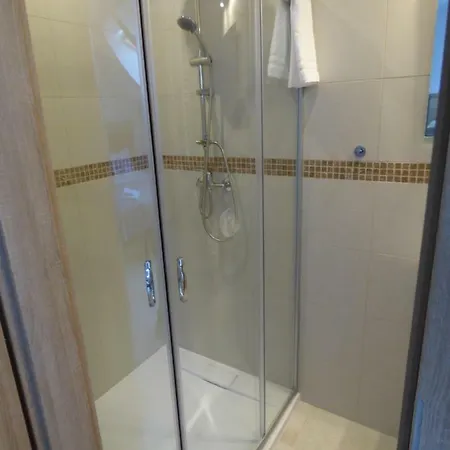 Jaskolka - I Przy Plazy * Olsztyn (Warmian-Masurian)